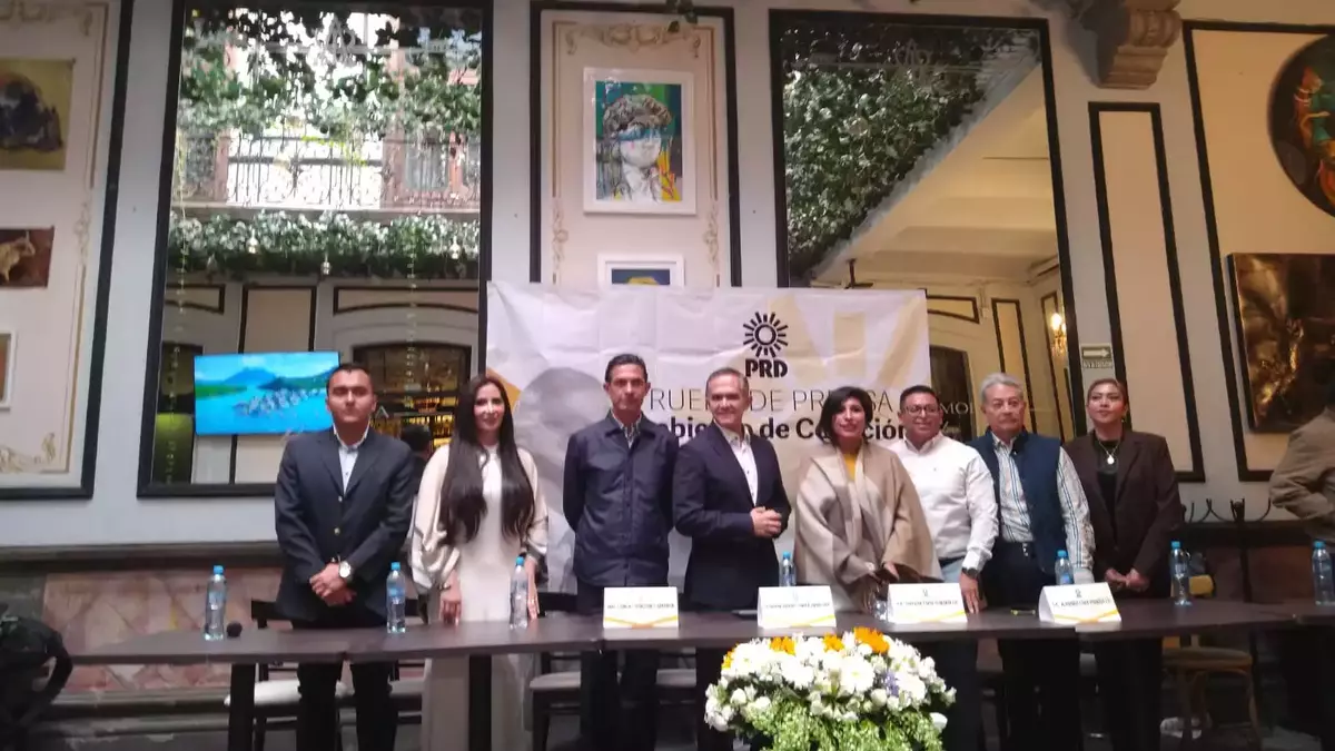 Mancera impulsa en Puebla gobiernos de coalición