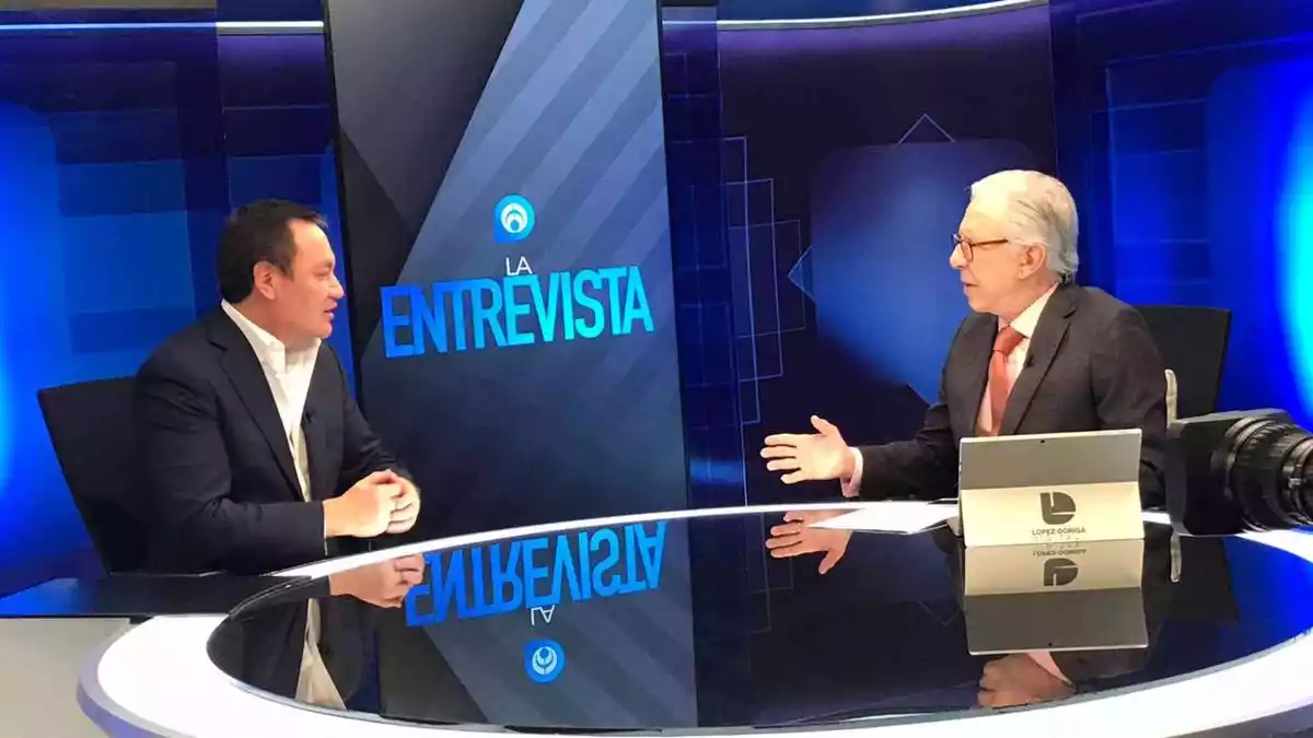 Miguel Ángel Osorio Chong estuvo en entrevista con López Dóriga