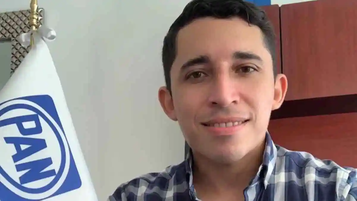 Ricardo Verdi es el joven panista que acusa homofobia y transfobia de otros militantes panistas