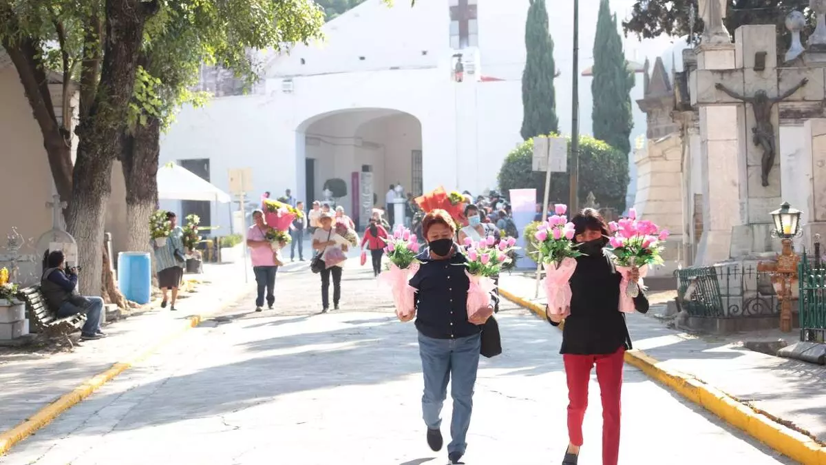 Ayuntamiento de Puebla pone en marcha operático "Madres de 10"