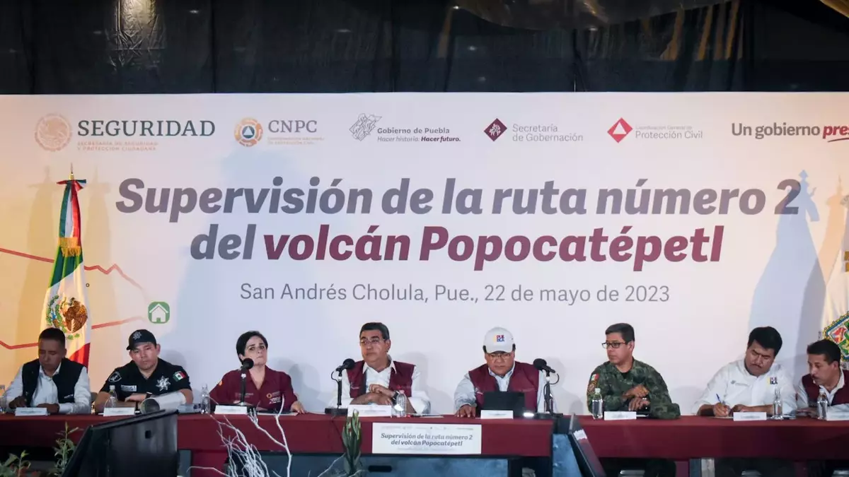 PC y Guardia Nacional harán sobrevuelo del volcán Popocatépetl