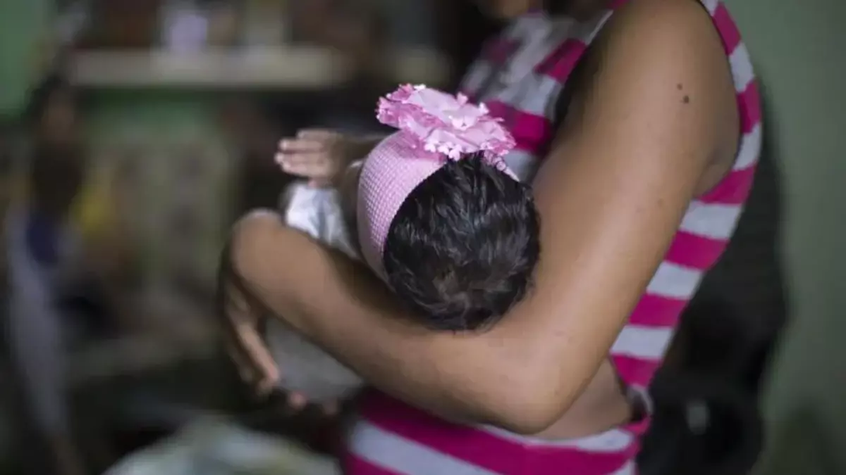 Embarazo adolescente en Coronango: Crisis que requiere atención urgente