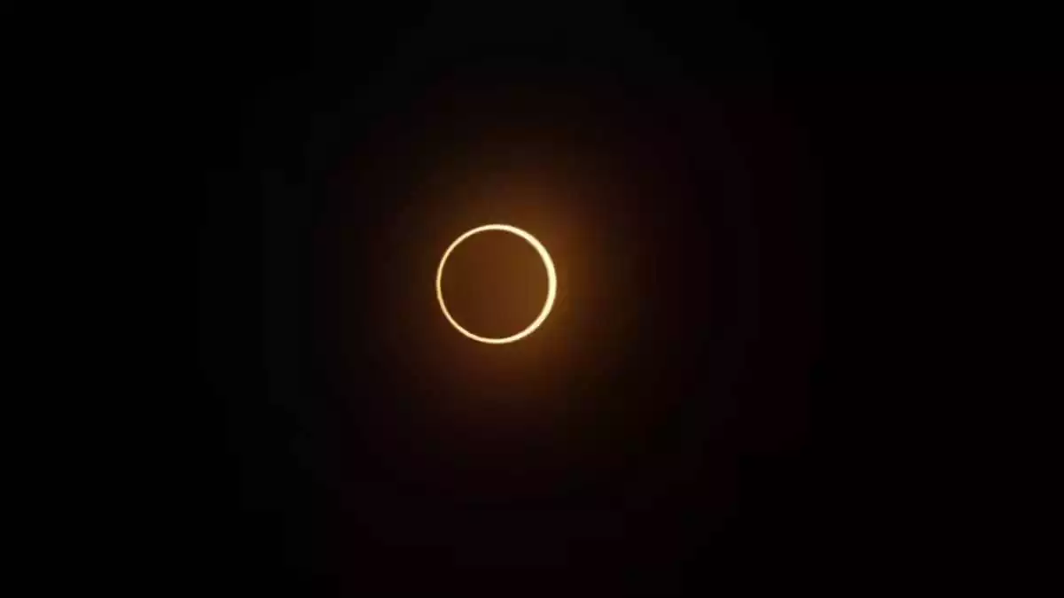 Así se ve el espectáculo astronómico del eclipse solar anular