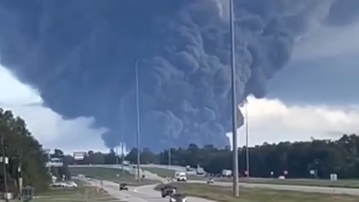 Explosión en planta química en Texas