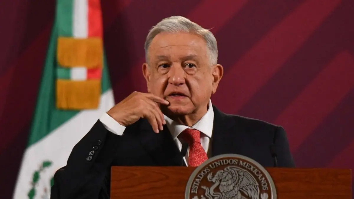 López Obrador anuncia ambicioso plan de reformas constitucionales para febrero