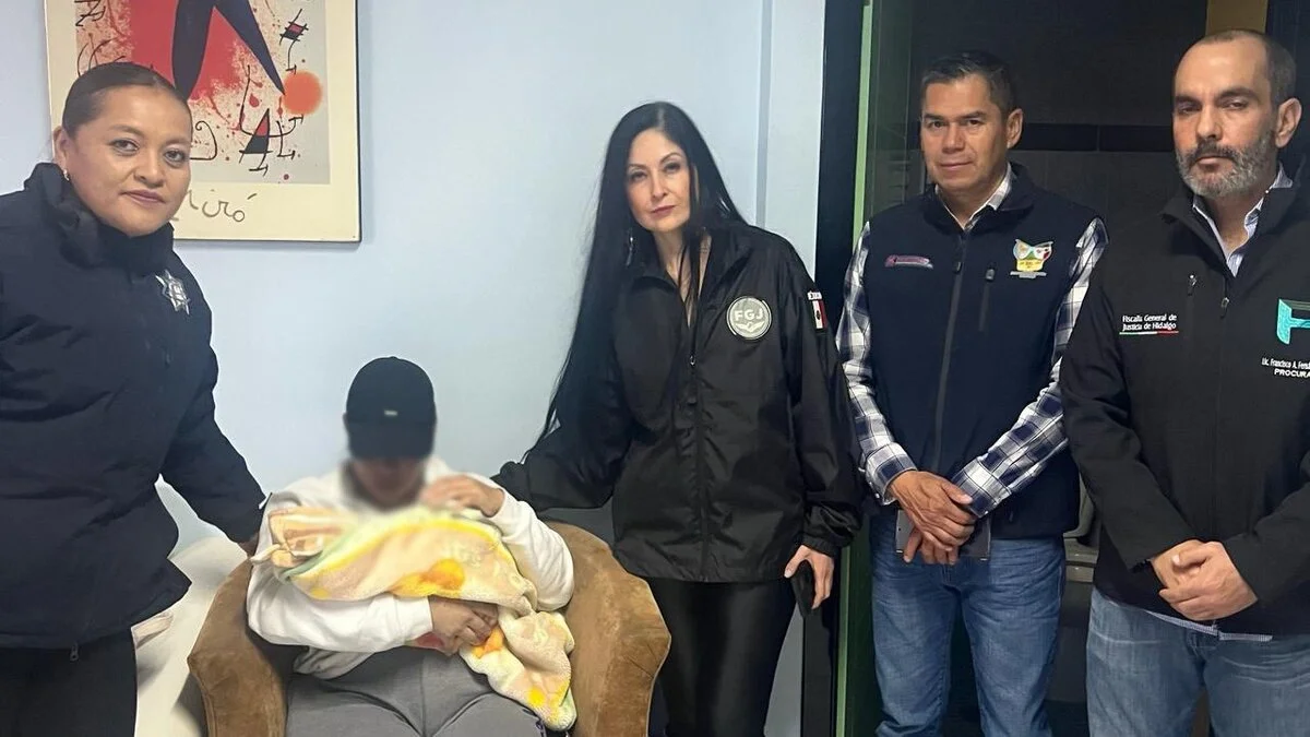 Bebé robado en Pachuca, aparece con vida