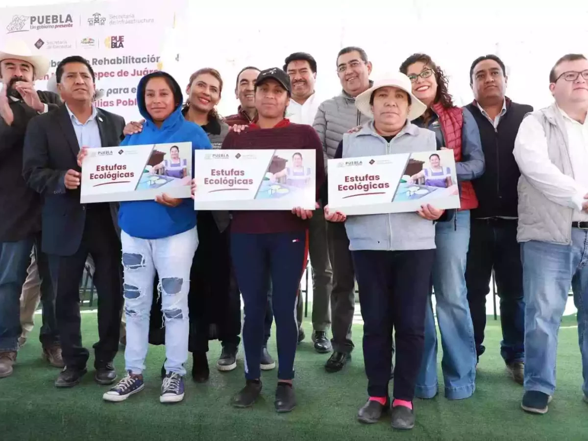 Con rehabilitación de auditorio, gobierno estatal genera comunidad en Mazapiltepec