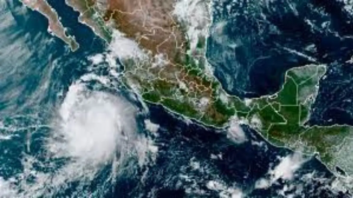 Huracán Aletta amenaza al Pacífico Mexicano