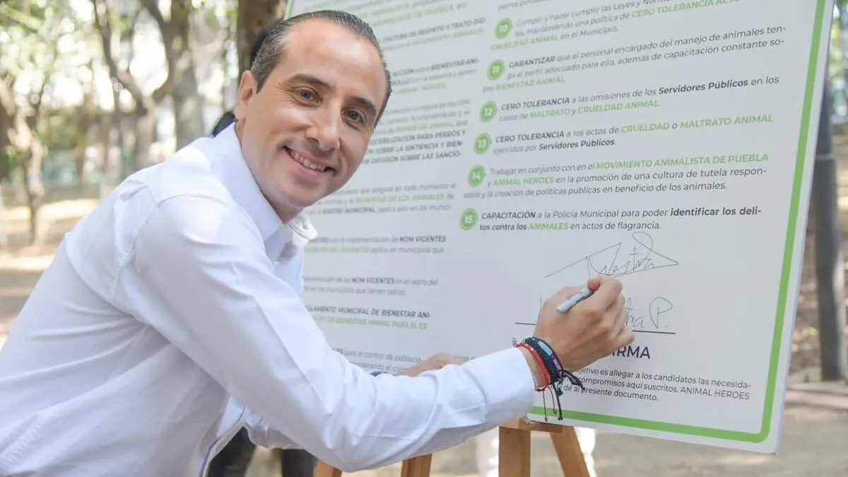 Mario Riestra construirá el primer hospital veterinario de Puebla