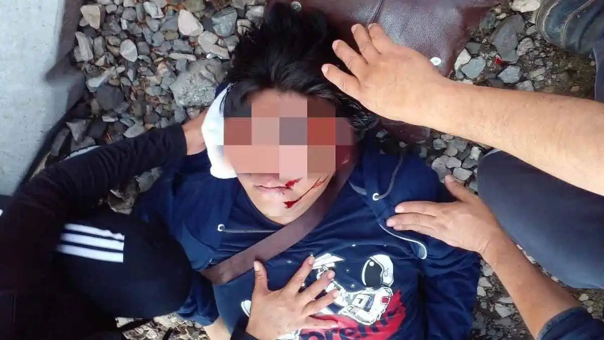 Joven es atropellado por tren en San Antonio Abad, Puebla