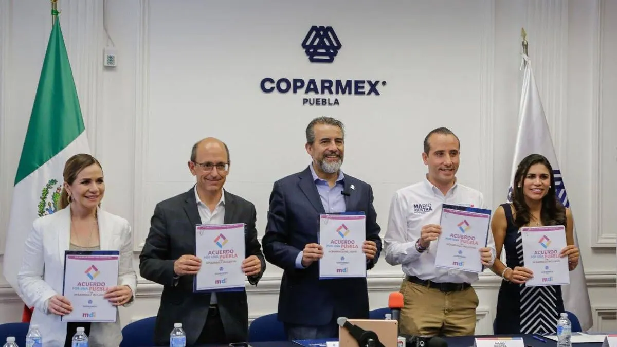 Mario Riestra firma acuerdo con COPARMEX por un desarrollo inclusivo