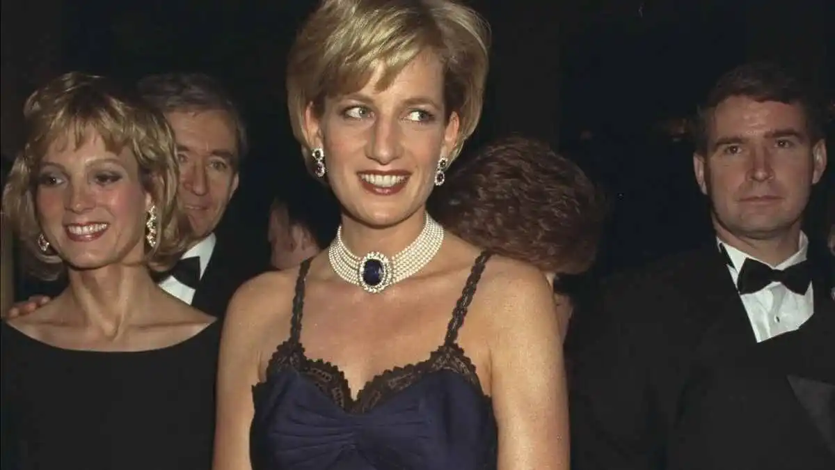Lady Di y la Met Gala de 1996: Una revolución en la realeza