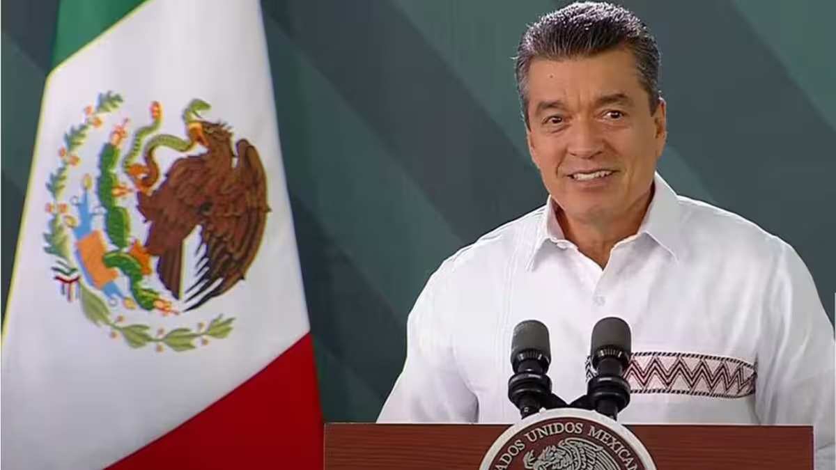 Rutilio Escandón pide paz mientras miles huyen de Chiapas