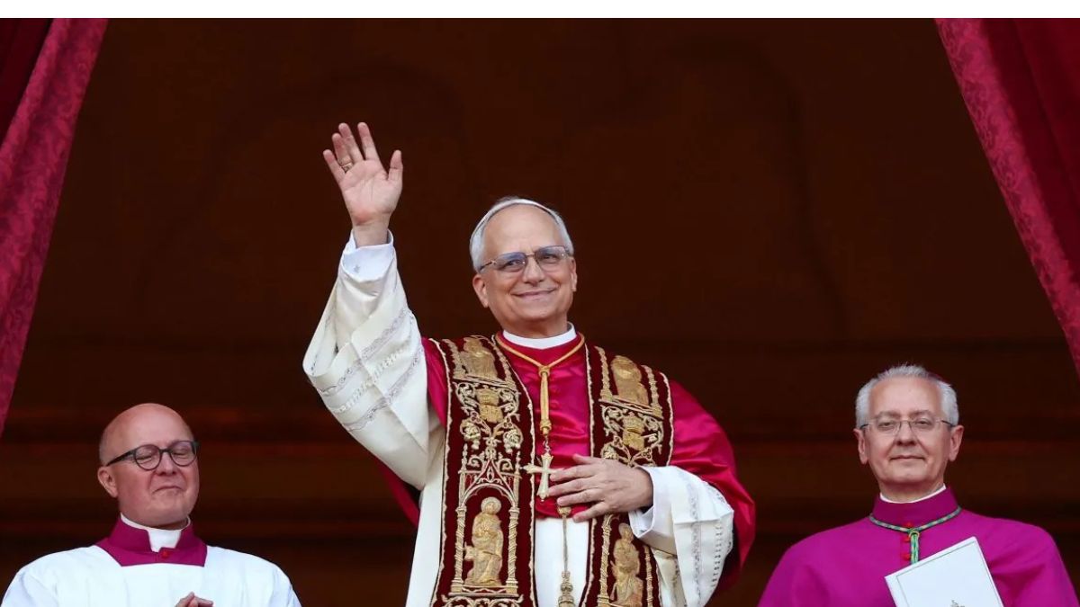 Primer mensaje en español de León XIV desde San Pedro
